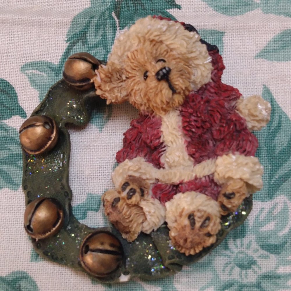 🌲 Jingle Bear Santa Bearwear Pin